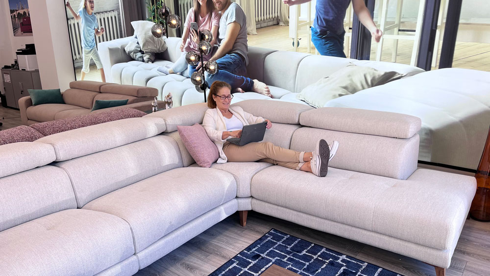 ¿Qué ventajas y desventajas tiene comprar un sofá rinconera?