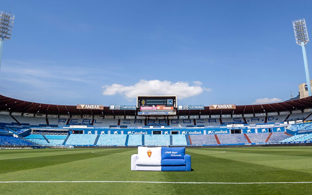 Sofás personalizados y sofás a medida: la creatividad temática sin límites de Tapigrama